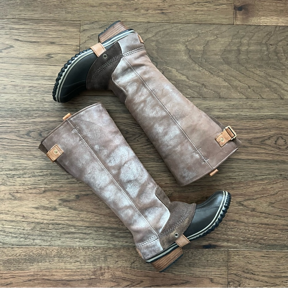 *RARE* Sorel Slimpack in Tusk Size 7